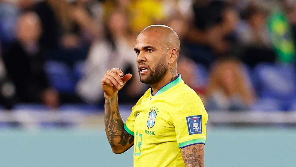 epa10350829 Dani Alves of Brazil reacts during the FIFA World Cup 2022 round of 16 soccer match between Brazil and South Korea at Stadium 974 in Doha, Qatar, 05 December 2022.  EPA/Rungroj Yongrit