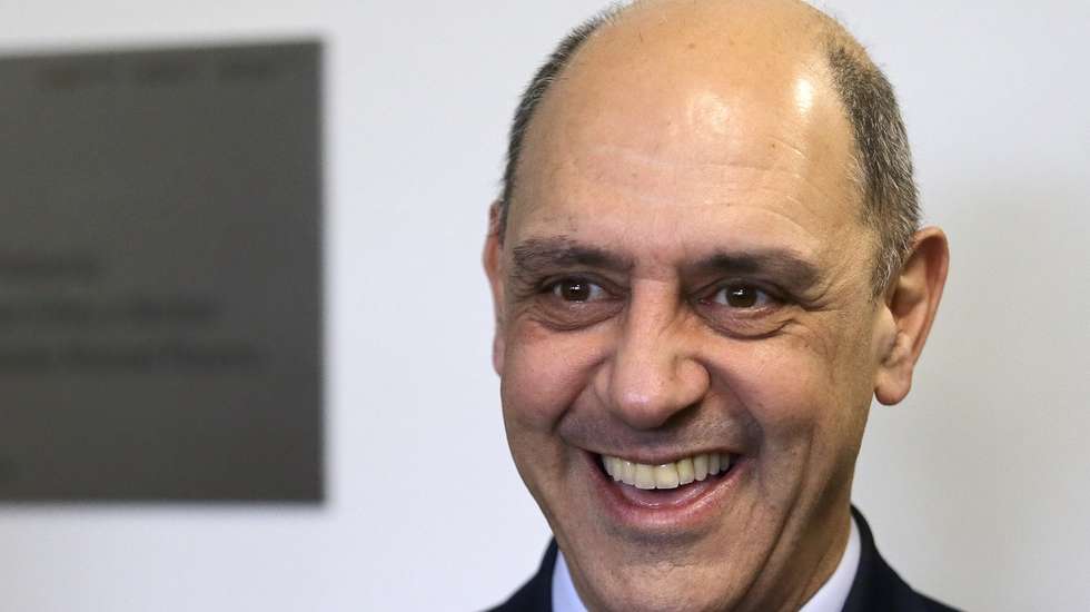 O ministro da Saúde, Manuel Pizarro (C), durante a inauguração das novas instalações da Urgência de Pediatria do Hospital de São João. Porto,14 de janeiro de 2024, MANUEL FERNANDO ARAUJO/LUSA