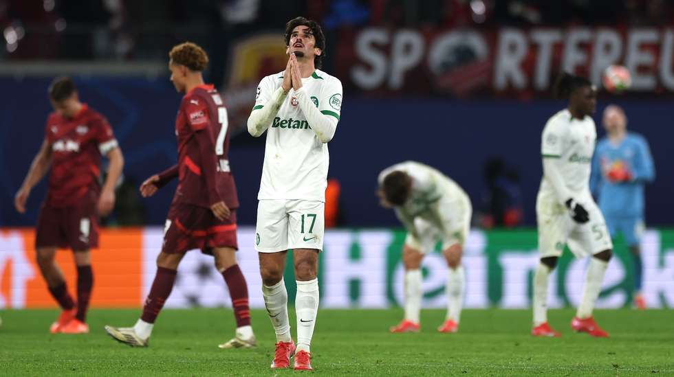 Sporting sofreu terceira derrota seguida na Liga dos Campeões num jogo onde sofreu o 2-1 apenas três minutos depois do empate