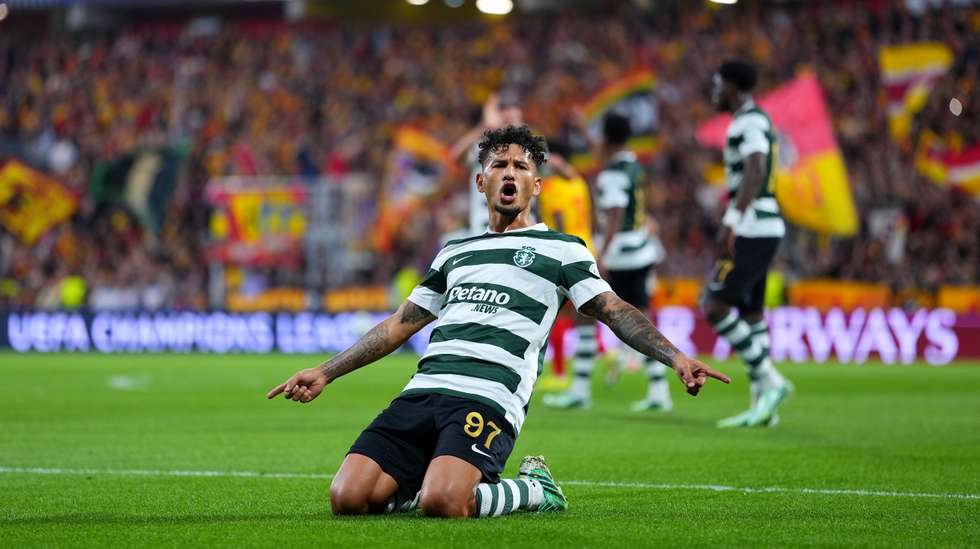 Luis Suárez inaugurou o marcador em Lens e tornou-se o maior artilheiro do Sporting em jogos na Liga dos Campeões