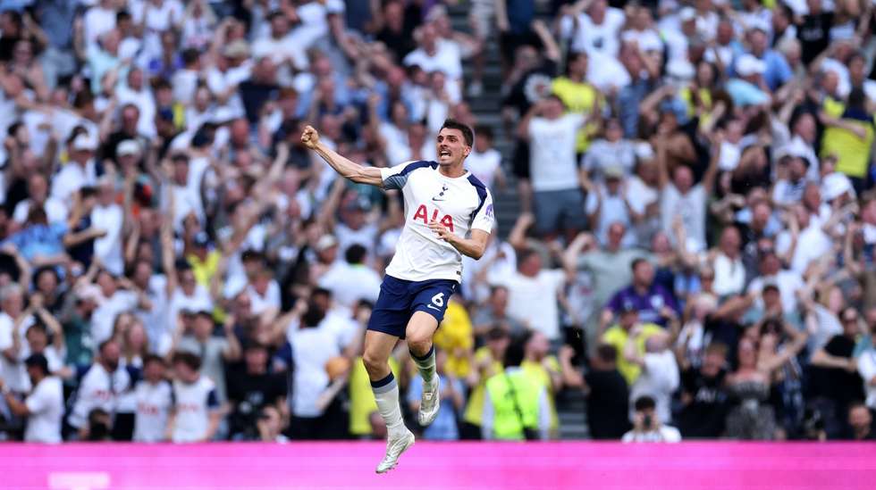 João Palhinha esteve emprestado pelo Bayern ao Tottenham na última temporada, batendo o registo de jogos numa época antes de marcar o golo decisivo para a permanência dos spurs