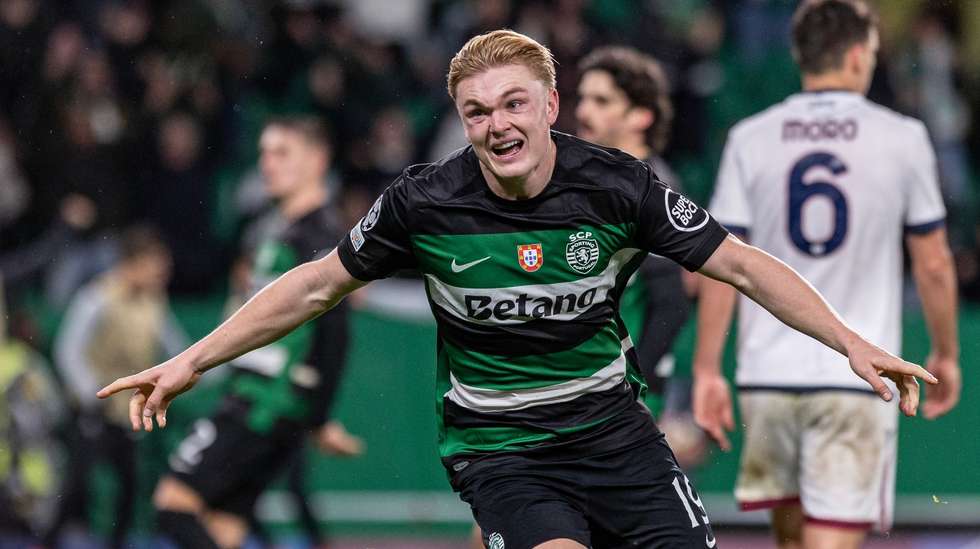 Conrad Harder foi titular com a ausência de Viktor Gyökeres por lesão e marcou o golo que qualificou Sporting para o playoff da Liga dos Campeões