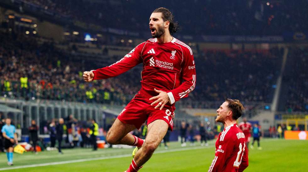 Szoboszlai marcou de penálti nos minutos finais e deu uma importante vitória ao Liverpool em Milão frente ao Inter