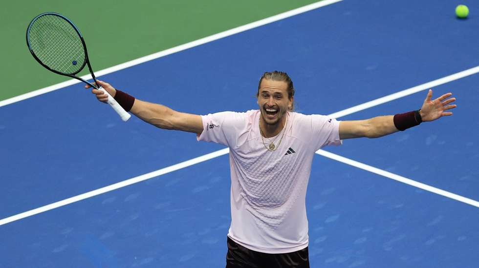 Alexander Zverev conquistou o segundo Grand Slam da carreira na terceira final que discutiu em 2026: ganhou Roland Garros, perdeu Wimbledon, venceu o US Open