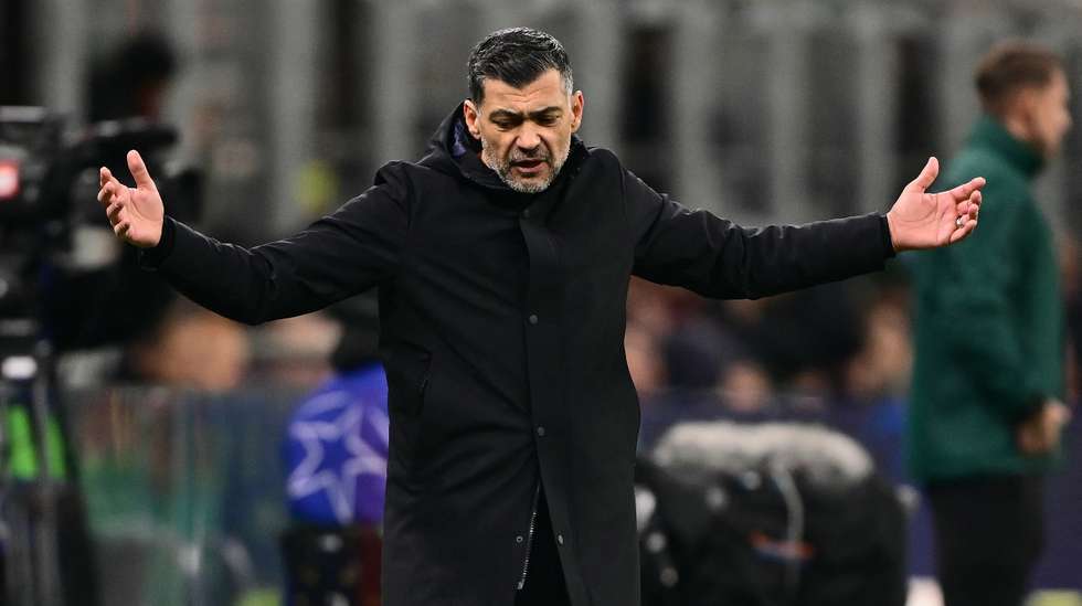 Sérgio Conceição somou a sétima derrota em 20 partidas no comando técnico do Milan