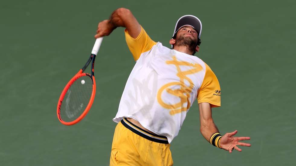 Nuno Borges perdeu dois set points no quarto set, salvou depois três match points e fechou vitória frente a Mensík no quinto set por 6-0