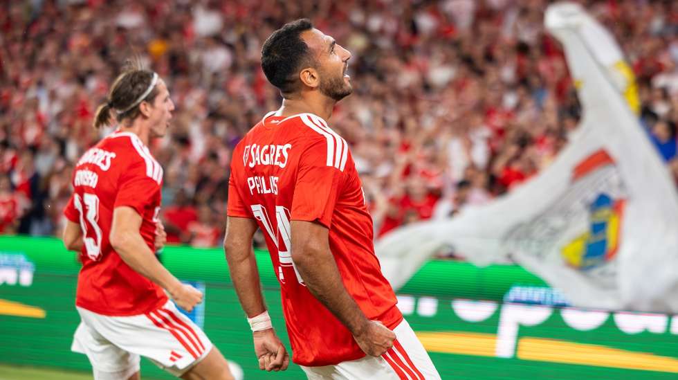 Benfica afastou St. Gallen, Hearts e Aarhus na qualificação para a primeira fase da Liga Europa, onde entrou como segundo melhor cabeça de série