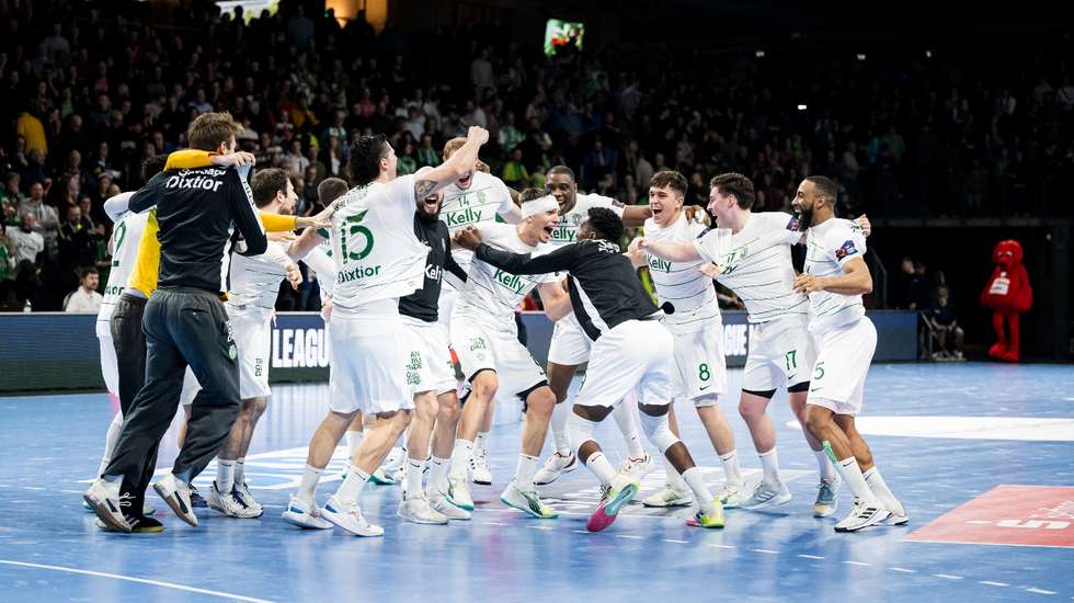 Sporting já tinha feito a festa no terreno do Füchse Berlin, na Alemanha, e voltou a bater o campeão em título no Pavilhão João Rocha