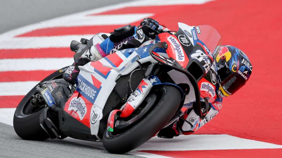 Miguel Oliveira melhorou muito o seu tempo na penúltima volta da segunda sessão de treinos livres, ia lançado com o primeiro setor vermelho mas queda de Álex Márquez "anulou" última volta