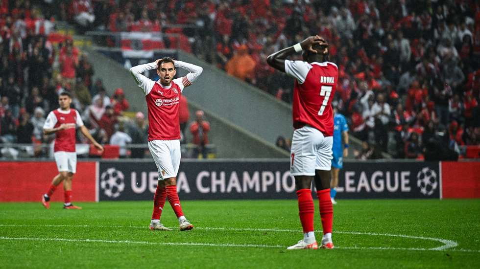 Sp. Braga teve uma bola ao poste de Pizzi no quinto e último minuto de descontos na derrota frente ao Nápoles por 2-1