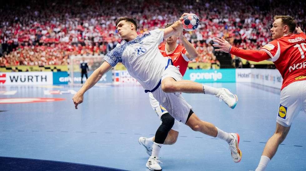 Francisco Costa foi um dos melhores marcadores do último Europeu, que terminou com um histórico quinto lugar e com uma vitória frente à Dinamarca