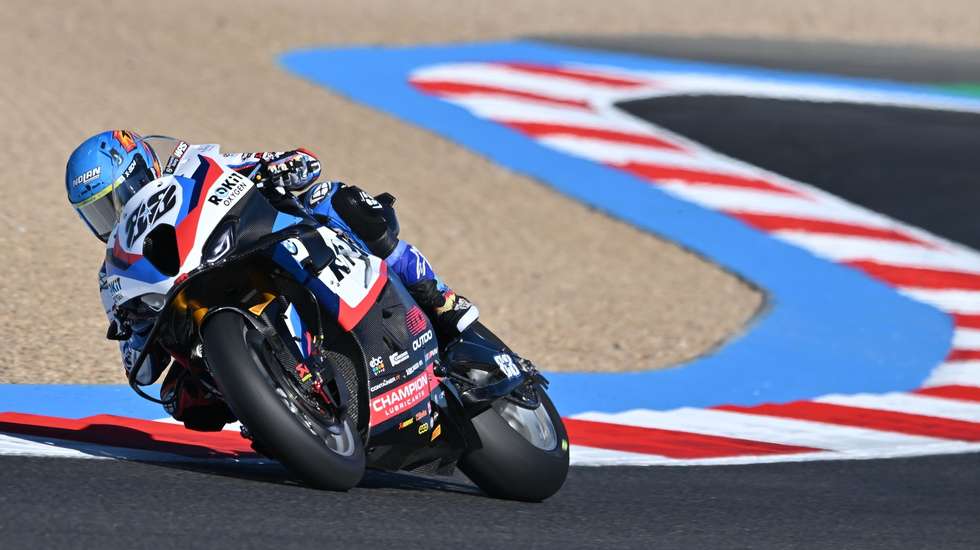 Miguel Oliveira terminou fim de semana em Magny-Cours com apenas um ponto, depois da desistência na corrida 1 este sábado