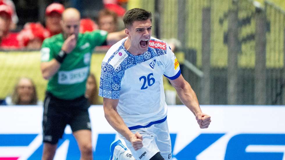 Francisco Costa voltou a ser o melhor marcador de Portugal, teve 100% de eficácia nos sete metros mas não impediu empate de Portugal frente à Macedónia do Norte