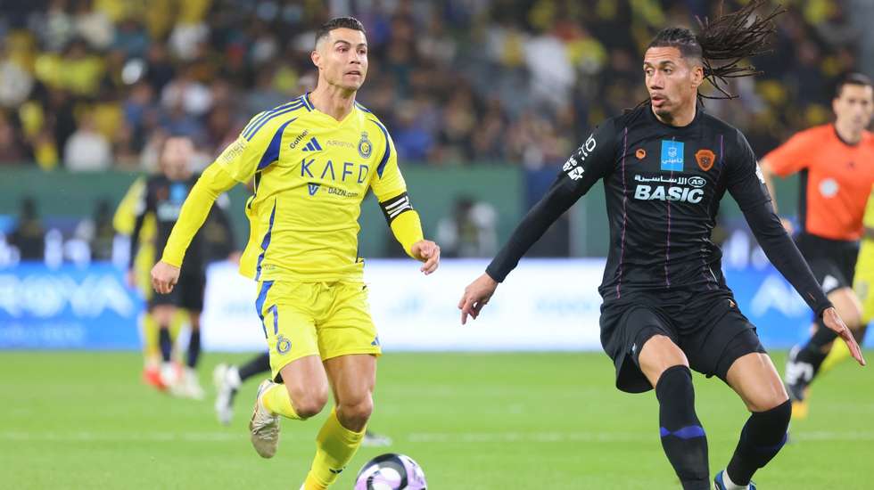 Chris Smalling defrontou Al Nassr de Ronaldo nas duas últimas temporadas ao serviço dos sauditas do Al Fayha