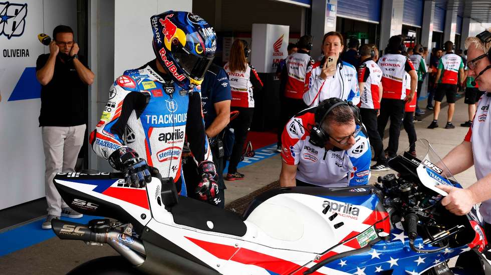 Miguel Oliveira não terminou pela primeira vez uma corrida em 2024 depois de ter ocupado a oitava posição até sentir problemas na moto