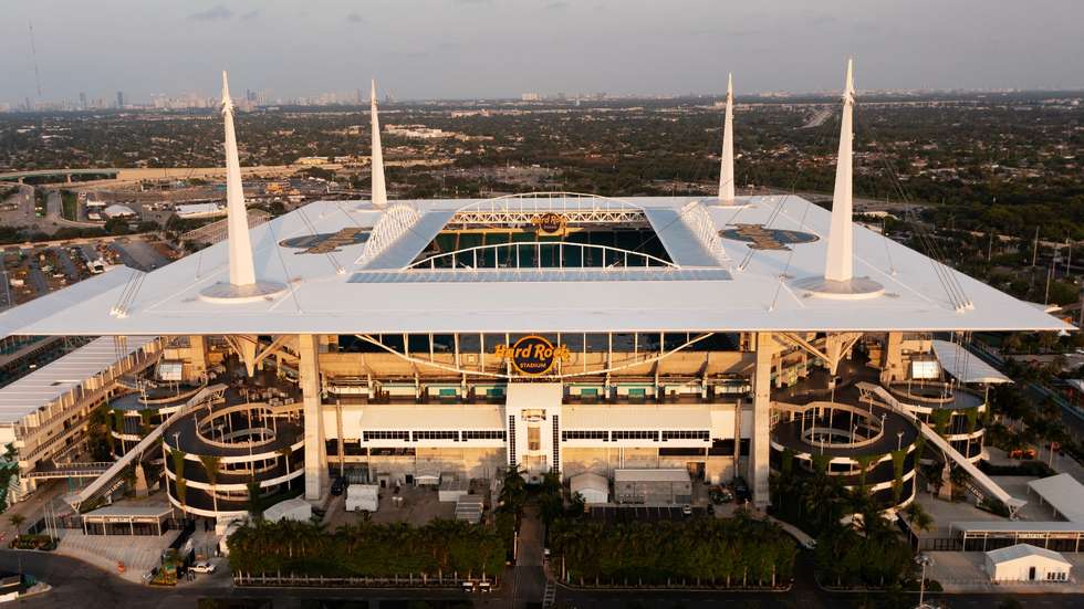 "Reforço de vigilância" pode repetir-se em Miami, uma das cidades que recebe a competição. O Mundial de Clubes, visto como 'ensaio' para o Mundial 2026, teve presença da polícia de imigração no Hard Rock Stadium