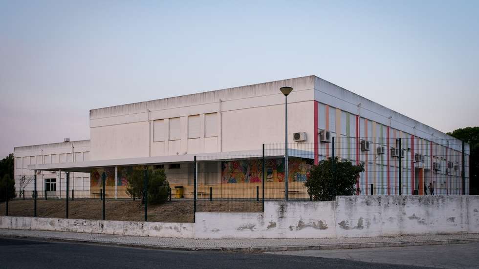 Ataque na Escola Básica da Azambuja aconteceu esta terça-feira e fez seis feridos