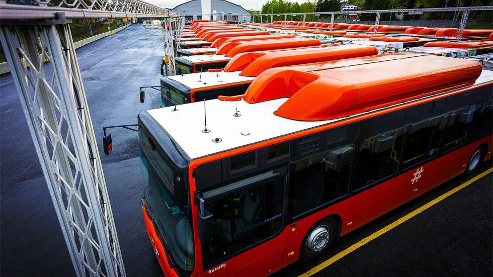 O fabricante chinês de autocarros Yutong garantiu esta terça-feira que ninguém pode aceder aos dados dos autocarros sem autorização dos clientes