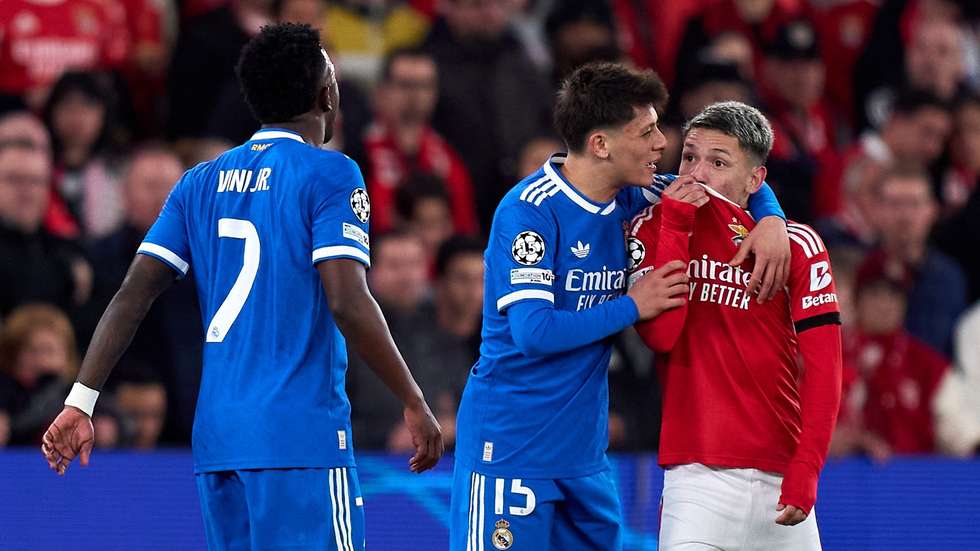 Caso entre Prestianni e Vinícius Jr. não demorou a correr mundo, com UEFA a abrir investigação por alegados comportamentos discriminatórios