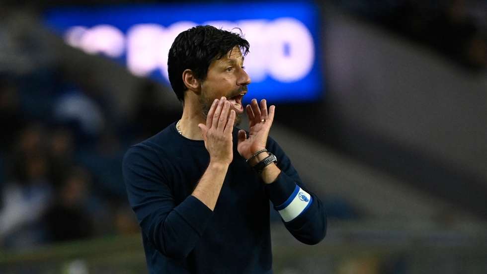 Vítor Bruno festejou 42.º aniversário com um triunfo no Dragão frente ao Casa Pia
