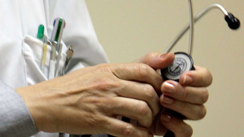 A Investigação SIC teve conhecimento que nos últimos anos, dezenas de trabalhadores da Carris recorreram a esta médica