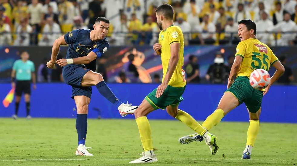 Ronaldo inaugurou o marcador com um grande remate de fora da área e abriu caminho a nova vitória do Al Nassr na Liga saudita