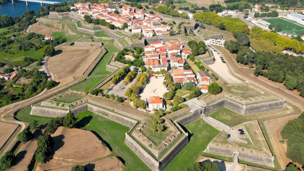Fortaleza de Valença — Câmara Municipal de Valença