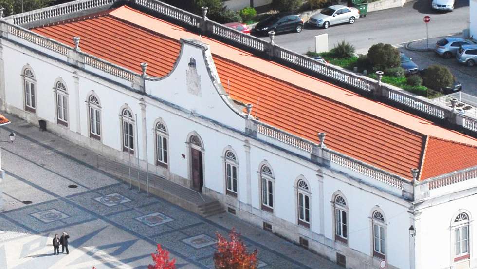 câmara municipal porto de mós