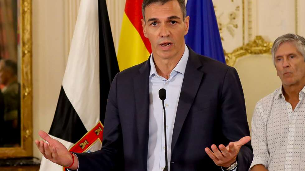 epa13143962 epa13143855 Spanish Prime Minister Pedro Sanchez speaks at a press conference in Ceuta, Spain, 31 July 2026. Sanchez traveled to the autonomous city following the arrival of thousands of migrants from Morocco.  EPA/Reduan Dris  EPA/Reduan Dris