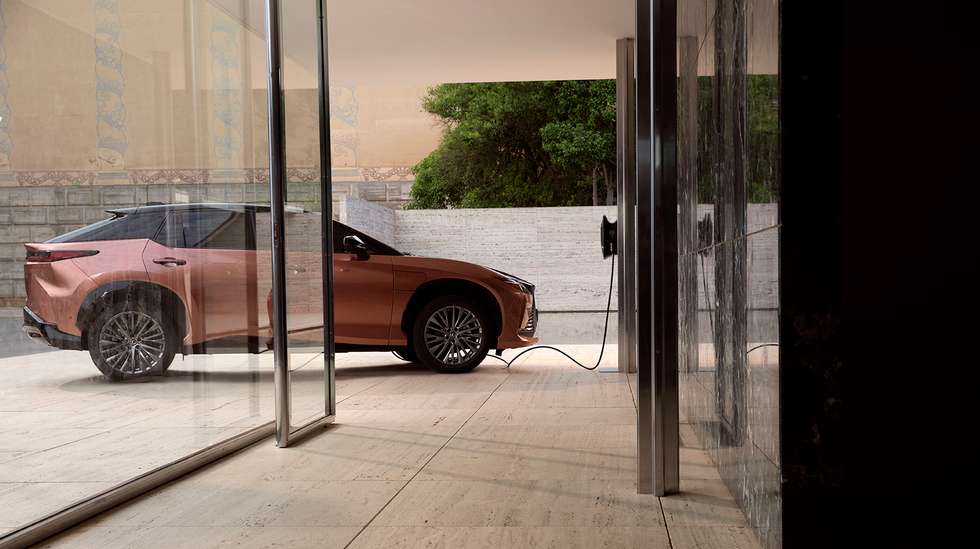 Miyata é uma das principais fábricas da Lexus, com uma capacidade de produção anual de 430 mil unidades. Será para aí que serão expedidos os acumuladores que vão sair da nova fábrica de baterias da Toyota