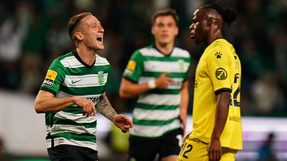 Nuno Santos foi nomeado para o prémio Puskas pelo golo que iniciou a vitória do Sporting frente ao Boavista em Alvalade na última temporada