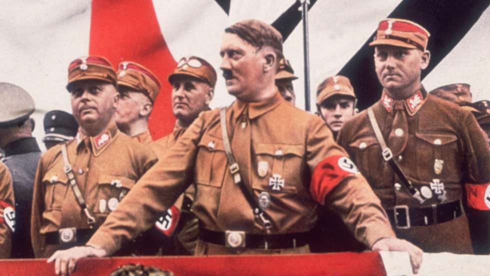 Além do Palácio de Minkowskie há mais quatro localidades onde está escondida a riqueza nazi, fruto da invasão de Hitler à Polónia, em setembro de 1939, dando início à segunda guerra mundial na Europa e, consequentemente, à expansão da Alemanha