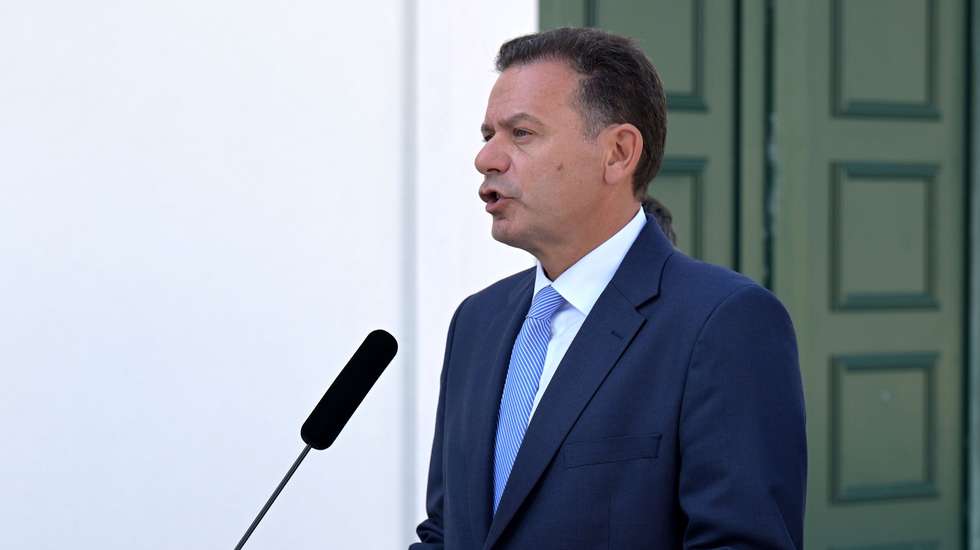 O primeiro-ministro, Luís Montenegro, discursa após a inauguração do Centro Tecnológico Especializado, no âmbito das comemorações dos 120 anos da Associação Comercial e Industrial de Vila do Conde, que decorreu na Escola Profissional de Vila do Conde, 31 de julho de 2026. FERNANDO VELUDO/LUSA