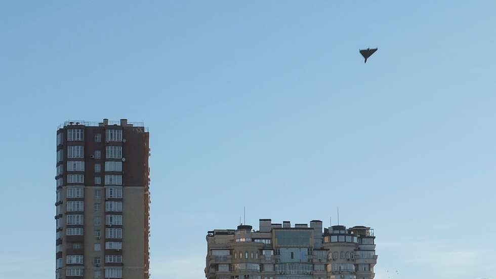 epaselect epa10248580 A drone flies over Kyiv during an attack, Ukraine, 17 October 2022, amid the Russian invasion. At least two civilian people were killed as Deputy Head of the Office of the President of Ukraine Kyrylo Tymoshenko said. Several residential buildings were damaged as a result of attacks by 'kamikaze drones' targeting the Ukrainian capital, Kyiv Mayor Vitali Klitschko said on telegram. Russian troops on 24 February entered Ukrainian territory, starting a conflict that has provoked destruction and a humanitarian crisis.  EPA/SERGEY SHESTAK