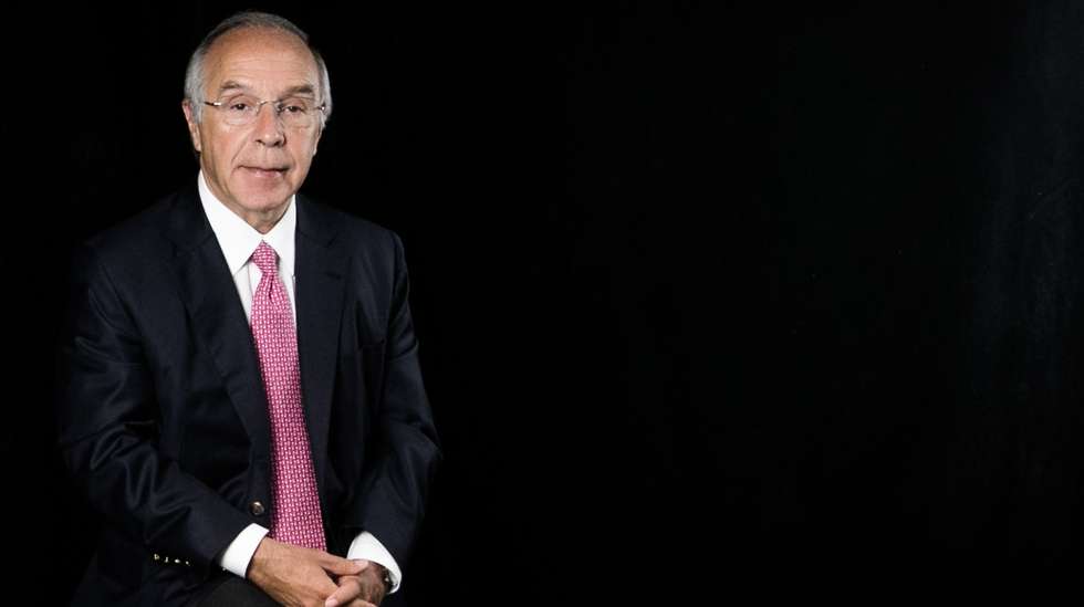 Marques Mendes diz que o Governo de Costa tem de ter "mais humildade".