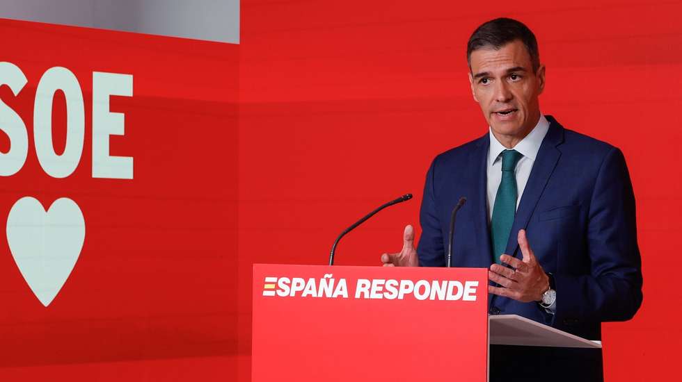 epa12179293 Spanish Prime Minister Pedro Sanchez speaks at a press conference following a meeting of the Spanish Socialist Workerâ€™s Party held in Madrid, Spain, 16 June 2025.  EPA/Javier Lizon