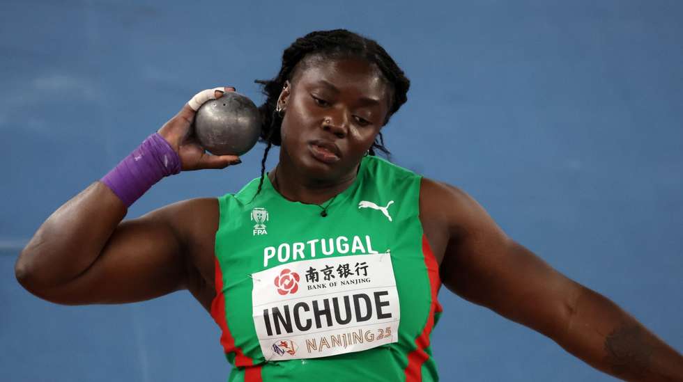 epa11978592 Jessica Inchude of Portugal competes in the Women's Shot Put final at the World Athletics Indoor Championships in Nanjing, China, 21 March 2025.  EPA/JESSICA LEE