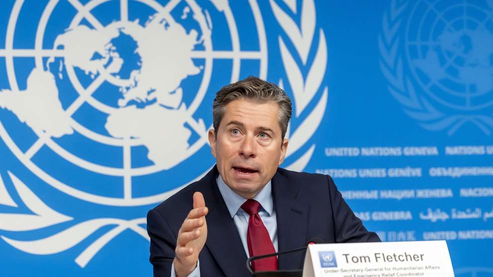 epa11755845 Under-Secretary-General for Humanitarian Affairs and Emergency Relief Coordinator Tom Fletcher speaks during a press conference about the Global Humanitarian Overview 2025 and the UN annual humanitarian appeal at the European headquarters of the United Nations in Geneva, Switzerland, 03 December 2024 (issued 04 December 2024).  EPA/SALVATORE DI NOLFI