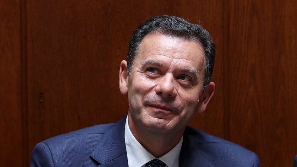 O primeiro-ministro, Luis Montenegro, na sessão plenária de apresentação do Programa do XXV Governo Constitucional, na Assembleia da República, em Lisboa, 17 de junho de 2025. MIGUEL A. LOPES/LUSA