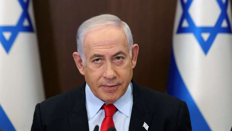 epa10885362 Israeli Prime Minister Benjamin Netanyahu attends the Israeli government's weekly cabinet meeting at the prime minister's office in Jerusalem, 27 September 2023.  EPA/ABIR SULTAN / POOL