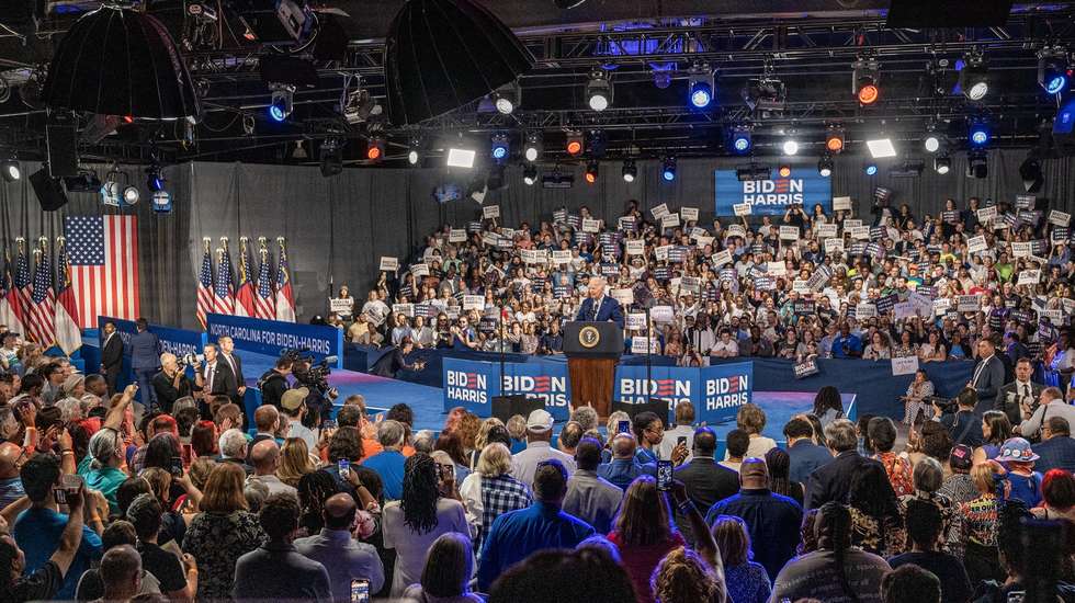 epa11443710 US President Joe Biden (C) speaks to the crowd during a campaign event at the Jim Graham Building at the North Carolina State Fairgrounds in Raleigh, North Carolina, USA, 28 June 2024.  EPA/STAN GILLILAND