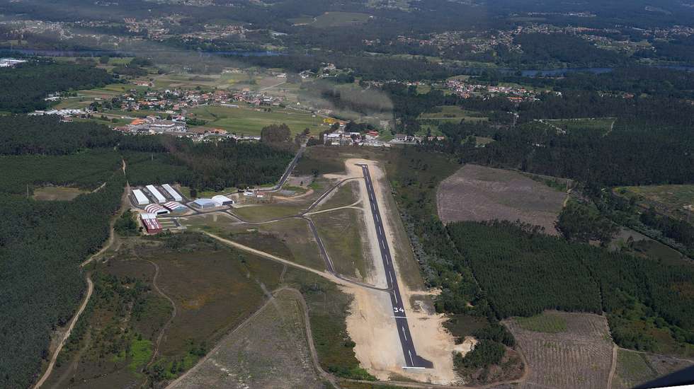 De acordo com a associação, a equipa criada para concretizar o projeto vai conseguir "transformar o aeródromo num local de referência na região"