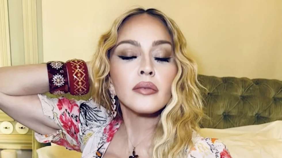 Uma imagem do vídeo que Madonna publicou na sua conta de Instagram, um pequeno resumo das celebrações do seu 65º aniversário em Lisboa