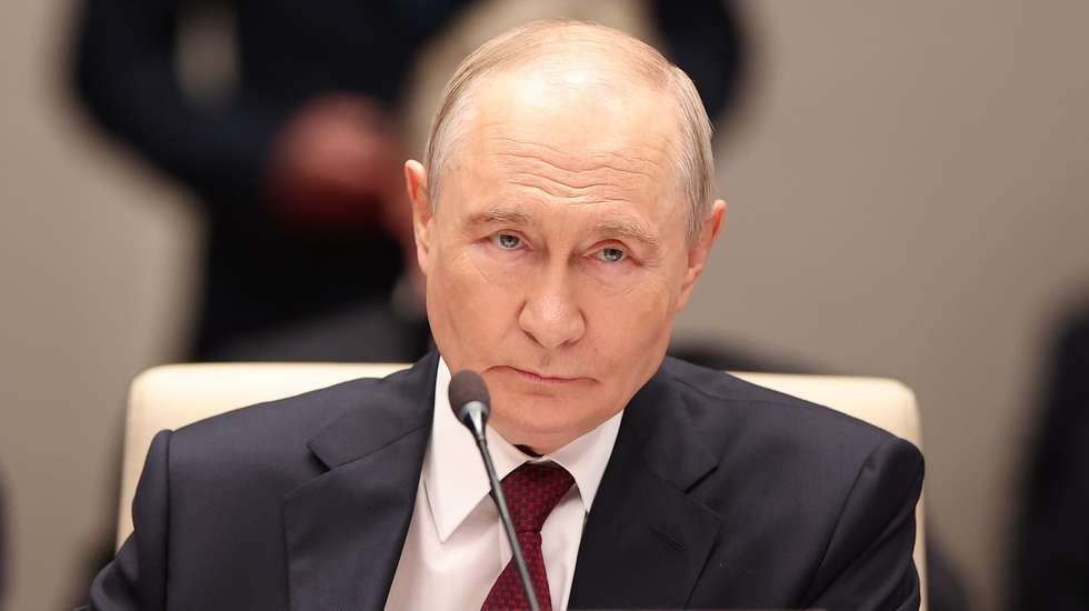 epa13203869 Russian President Vladimir Putin waits before a session of the Shanghai Cooperation Organization (SCO) Summit 2026 in Bishkek, Kyrgyzstan, 01 September 2026. The summit is held in Bishkek on 31 August and 01 September.  EPA/PETR KOVALEV/SPUTNIK/KREMLIN POOL MANDATORY CREDIT