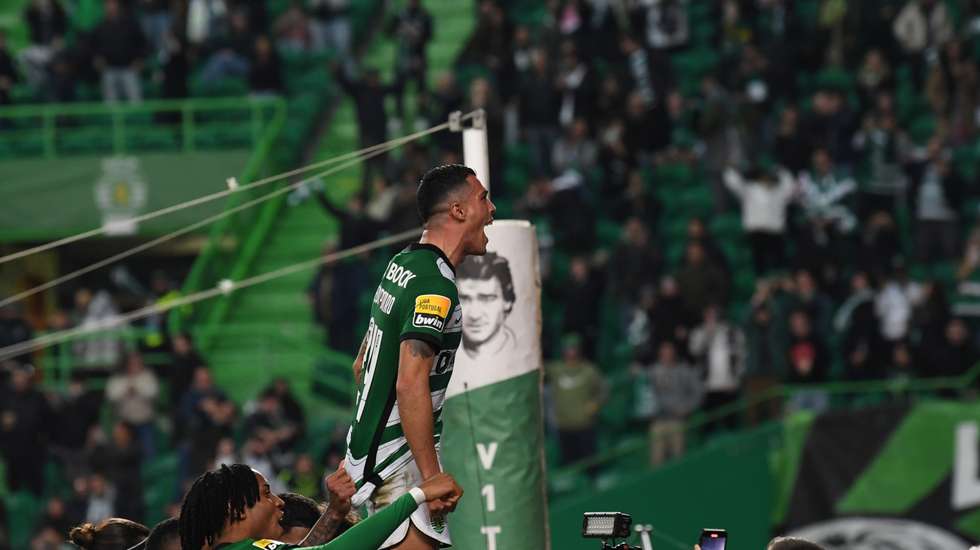 Pedro Porro assistiu Pedro Gonçalves para o primeiro golo e fez o 2-1 final nos descontos de grande penalidade