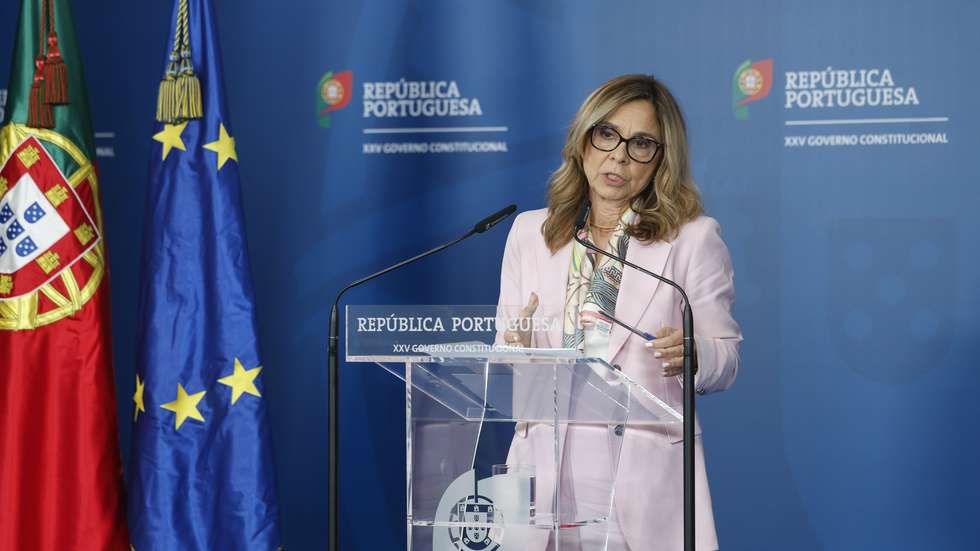 A ministra da Saúde, Ana Paula Martins durante a conferência de imprensa sobre a reunião do Conselho de Ministros, em Lisboa, 07 de maio de 2026. ANTÓNIO PEDRO SANTOS/LUSA