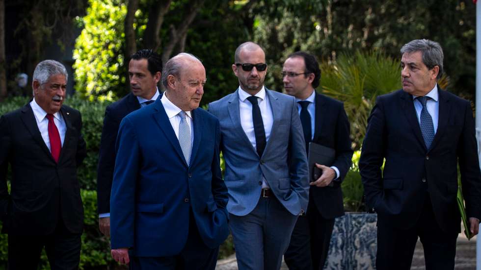 Frederico Varandas e Pinto da Costa, aqui juntos a caminho de uma reunião com Vieira, Federação e Liga para o regresso do futebol após a primeira vaga da pandemia