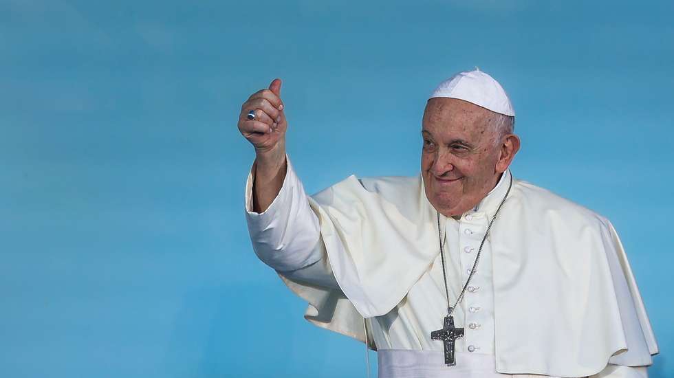 O Papa Francisco tem estado empenhado na resolução do conflito na Ucrânia, enviando representantes a Kiev e Moscovo
