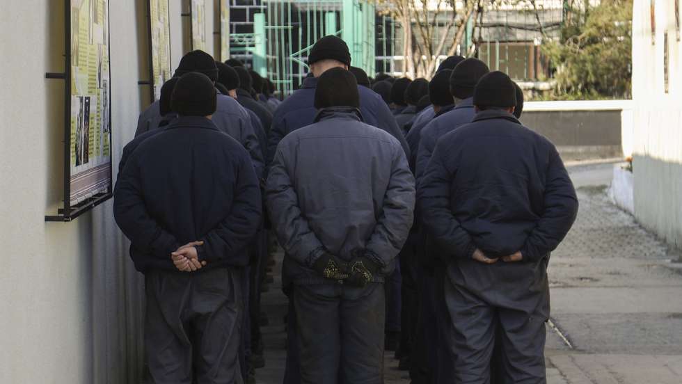 epa10979275 Russian prisoners of war stand in line inside a detention center at an undisclosed location in the Lviv region, western Ukraine, 16 November 2023. Russia and Ukraine have been accusing each other of abusing and mistreating their respective prisoners of war, prompting a UN investigation in early 2023. A new camp will be opened for Russian prisoners of war in Ukraine due to the large number of them, the head of the Ministry of Justice, Denys Malyuska, announced 16 November. About 10,000 UAH (~250 EUR) per month are spent on the maintenance of one Russian soldier captured by Ukraine, the Ministry of Justice reported in the spring of 2023. Russian troops entered Ukrainian territory in February 2022, starting a conflict that has provoked destruction and a humanitarian crisis.  EPA/YAKIV LIASHENKO  ATTENTION: This Image is part of a PHOTO SET