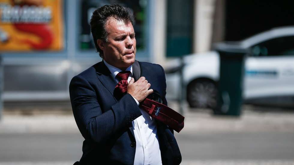 Marinho e Pinto foi substituído na liderança do partido por Bruno Fialho, em 2020